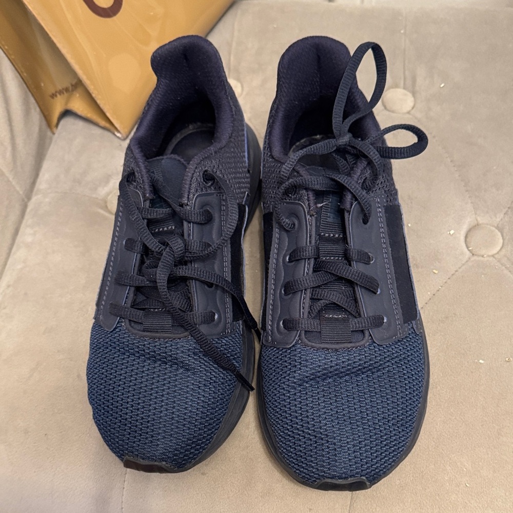 Puma Women's Navy Athletic Shoes